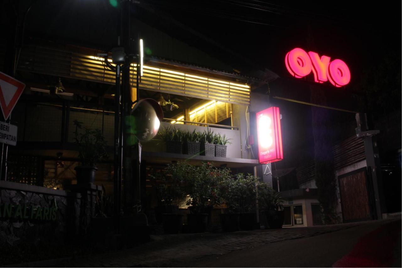 Oyo 167 Dago'S Hill Hotel Bandung Exterior foto